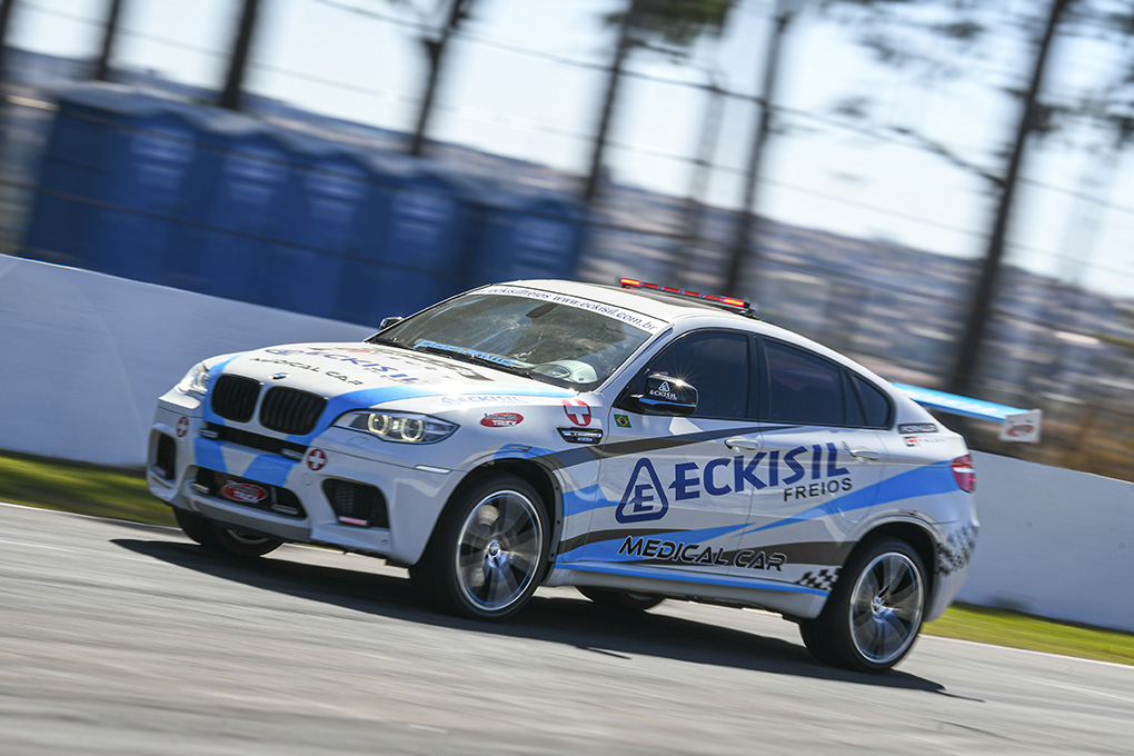 O BMW X6 proporcionará mais agilidade quando houver necessidade de intervenção do Medical Car (Foto: Tiago Soares/Divulgação)