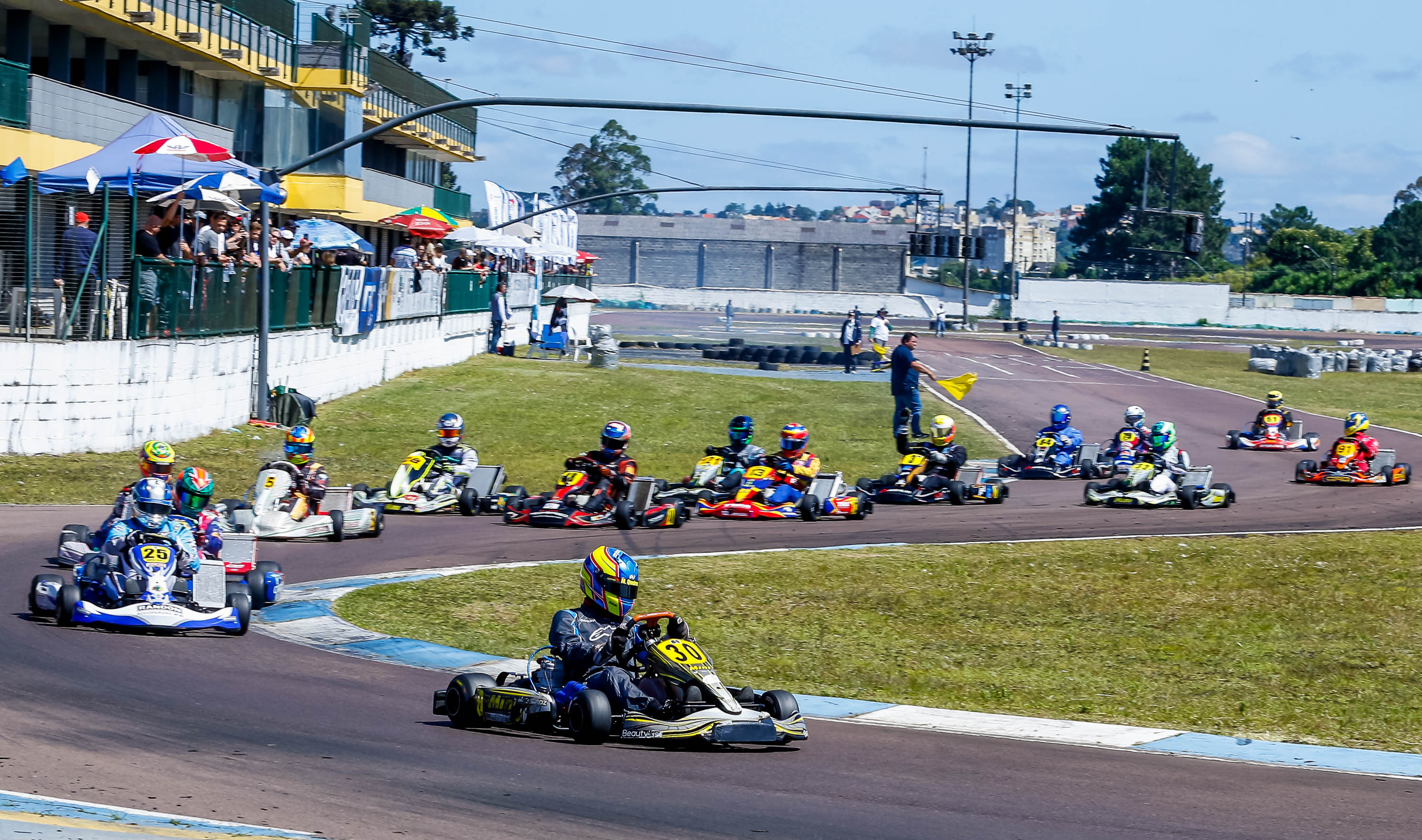 Campeonato Paranaense de Kart é adiado para 19 de setembro
