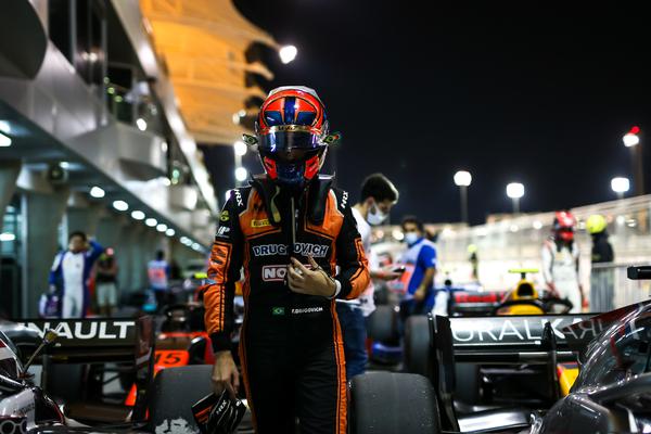 Drugovich larga em 5º na rodada de encerramento da Fórmula 2 no Bahrein