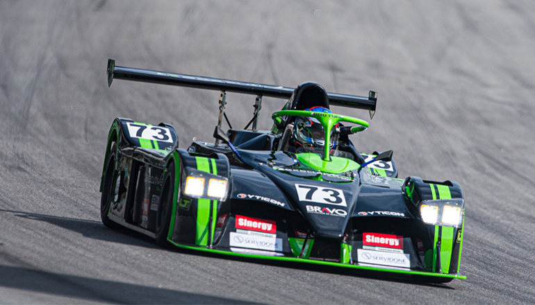 Paranaenses vencem as Mil Milhas