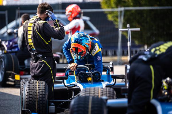 Drugovich aposta em domingo positivo após sábado difícil na Fórmula 2 em Monza