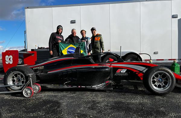 Erick Schotten fez testes positivos na USF Junior