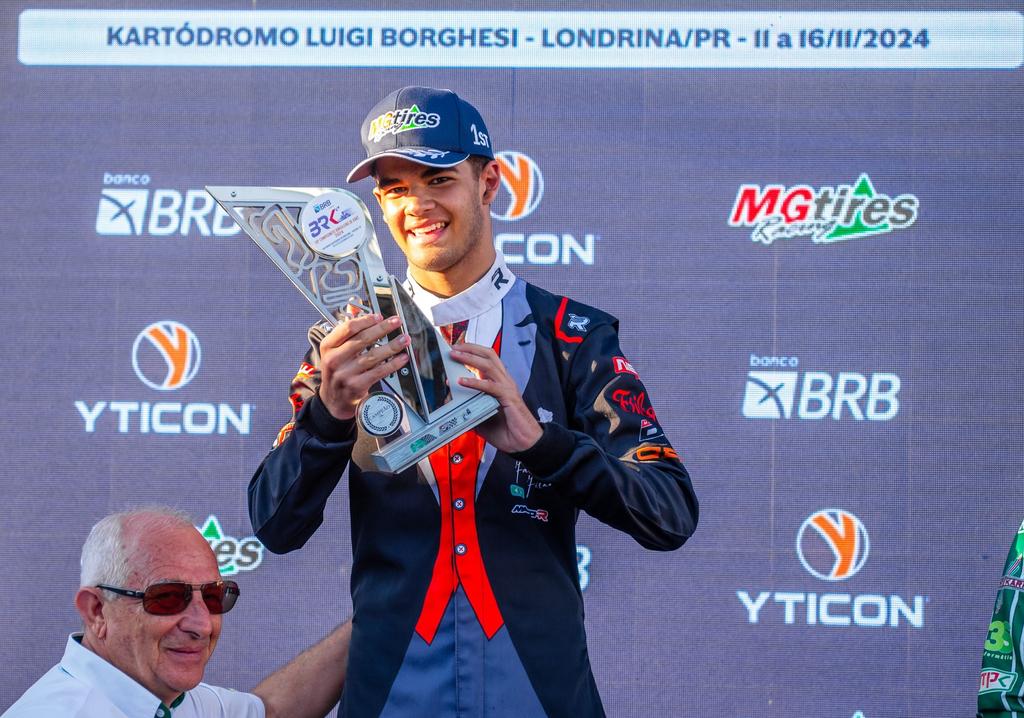 Fausto Filho é o mais jovem campeão brasileiro de kart da história na categoria OK