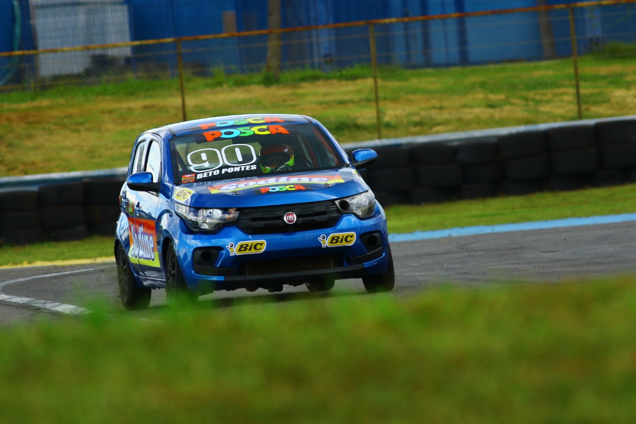 Cearense Beto Pontes revela andar em casa na pista de Cascavel