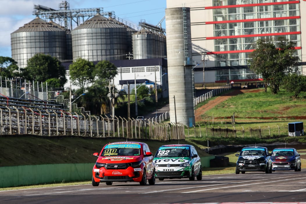 Ceará está na terceira fila do grid da Cascavel de Ouro com Beto Pontes