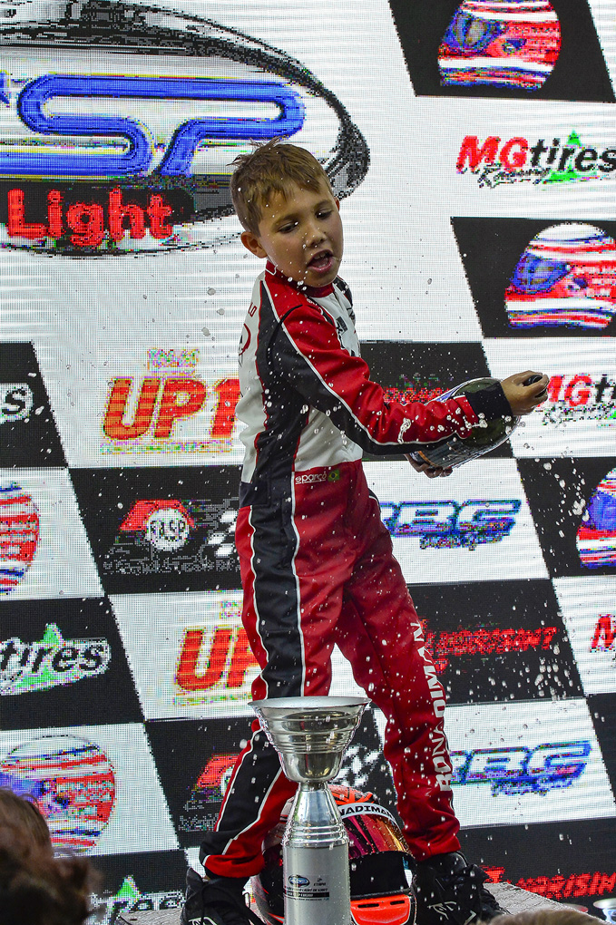 Vitória de Bonadiman na Cadete na 2ª etapa da Copa São Paulo Light de Kart