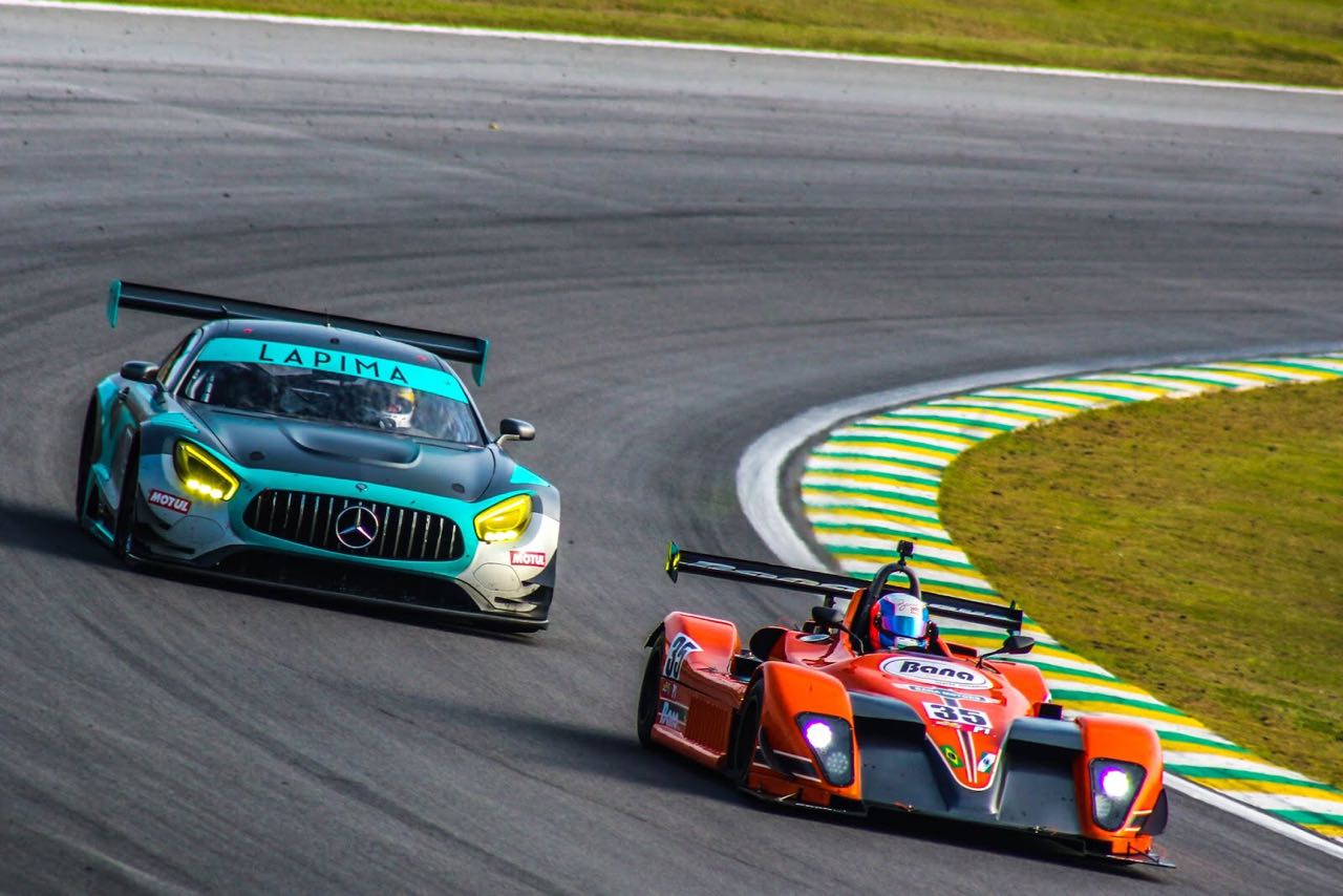 Jair e Duda Bana vão ao pódio mais uma vez no Endurance Brasil