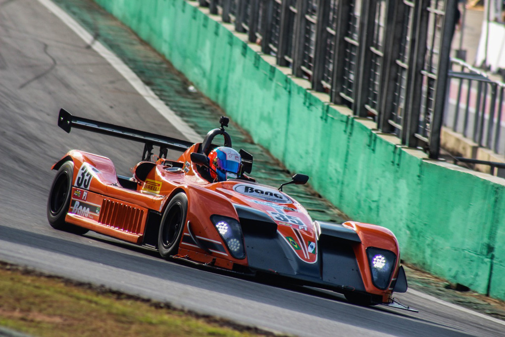Paranaense vão ao pódio no Brasileiro de Endurance em Interlagos
