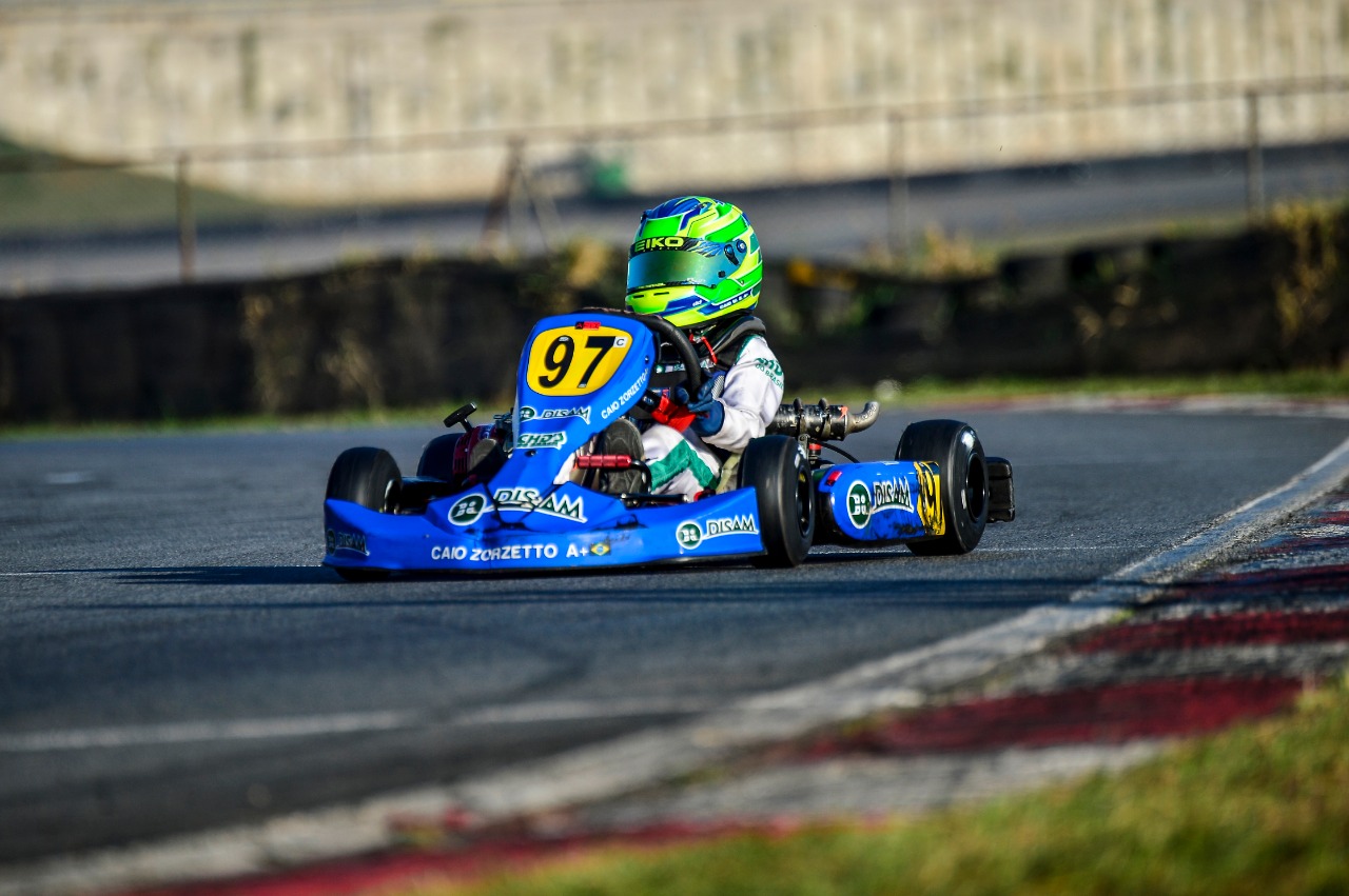 Zorzetto disputa o Open do Brasileiro de Kart em Itu