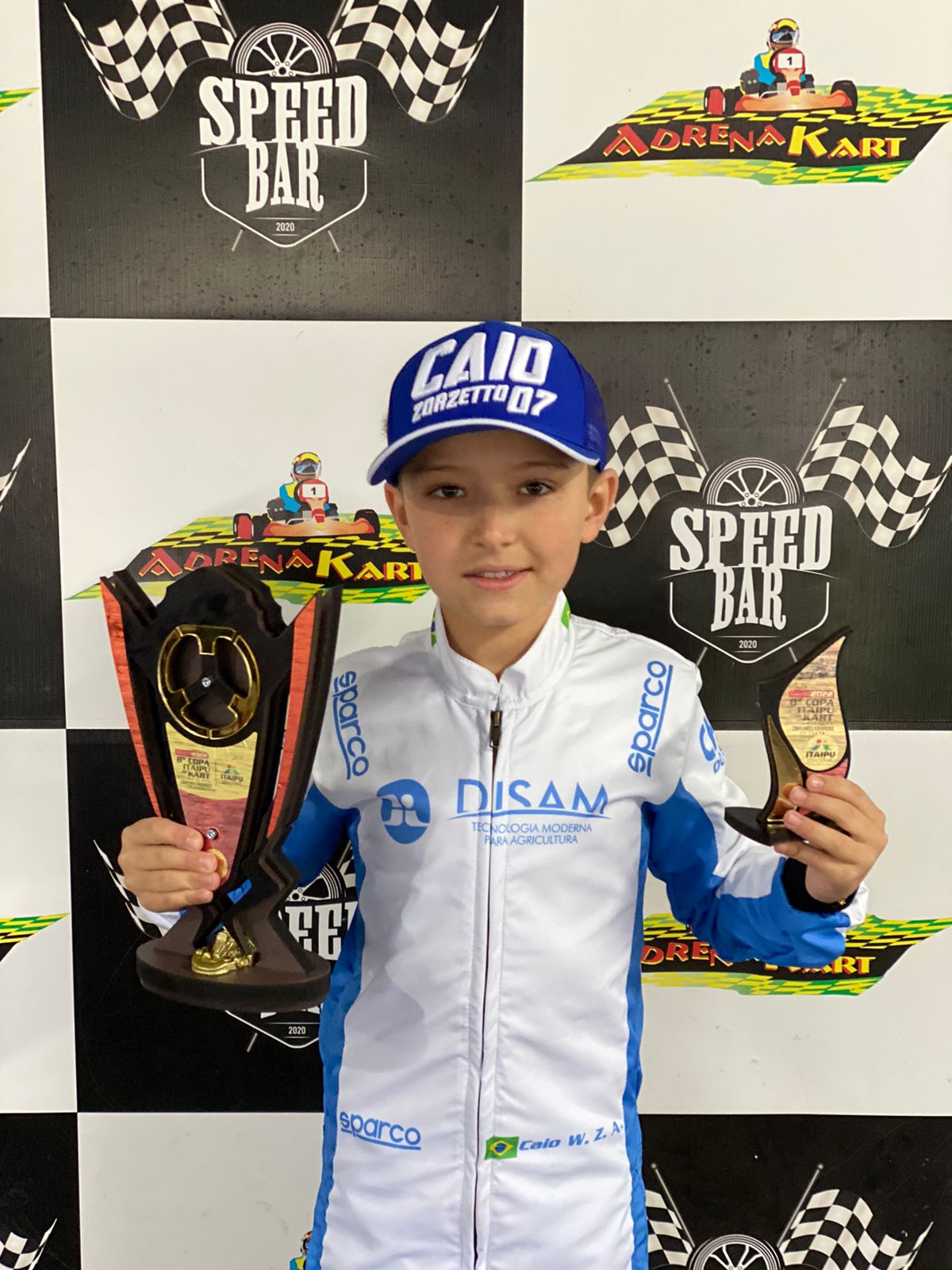 Zorzetto tem fim de semana perfeito na abertura do paranaense de Kart