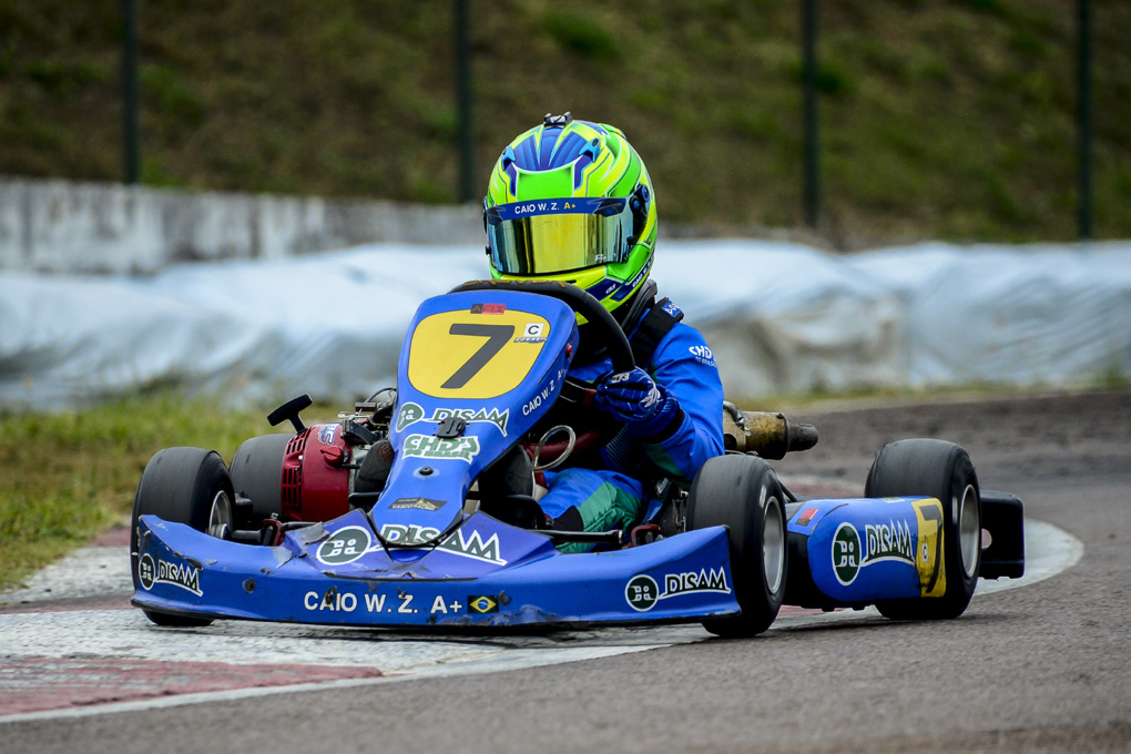 Pensando na Copa Brasil, Caio Zorzetto disputa abertura do Paranaense Light