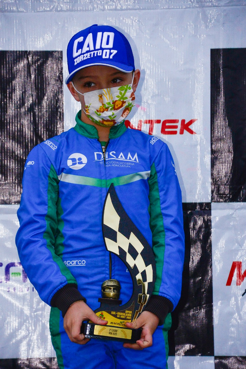 Zorzetto está a 8 pontos do título no Citadino de Kart de Foz do Iguaçu