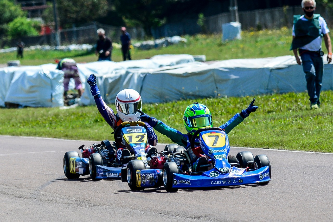 Caio Zorzetto vai ao pódio em duas categorias no Sul-Brasileiro de Kart