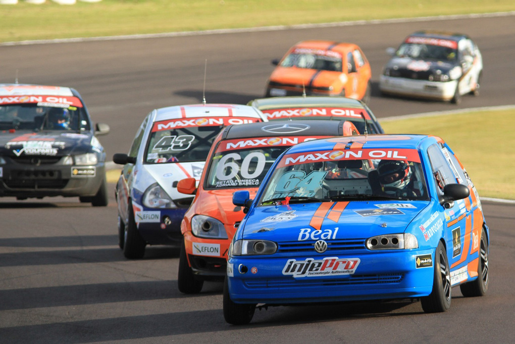 Cascavel de Ouro facilita inscrições para os pilotos do Turismo Nacional