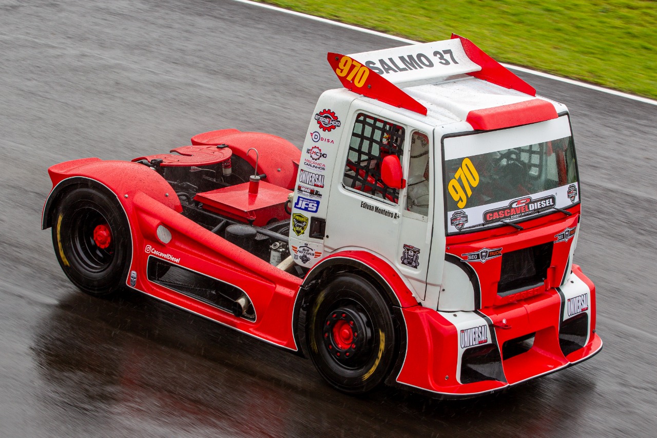 Pilotos chegam a Cascavel para última etapa da Fórmula Truck