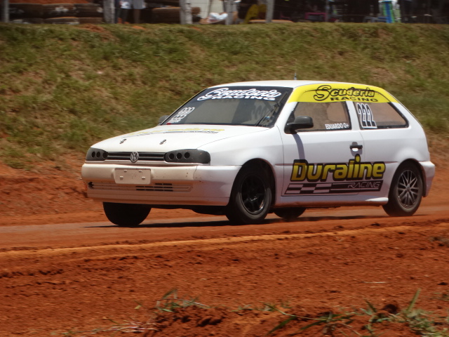 Pilotos da Scuderia Racing começa bem a temporada de Velocidade na Terra