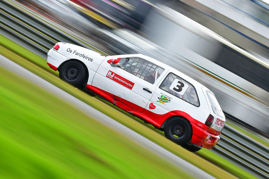 Oito pilotos sobem de categoria no Paranaense de Velocidade