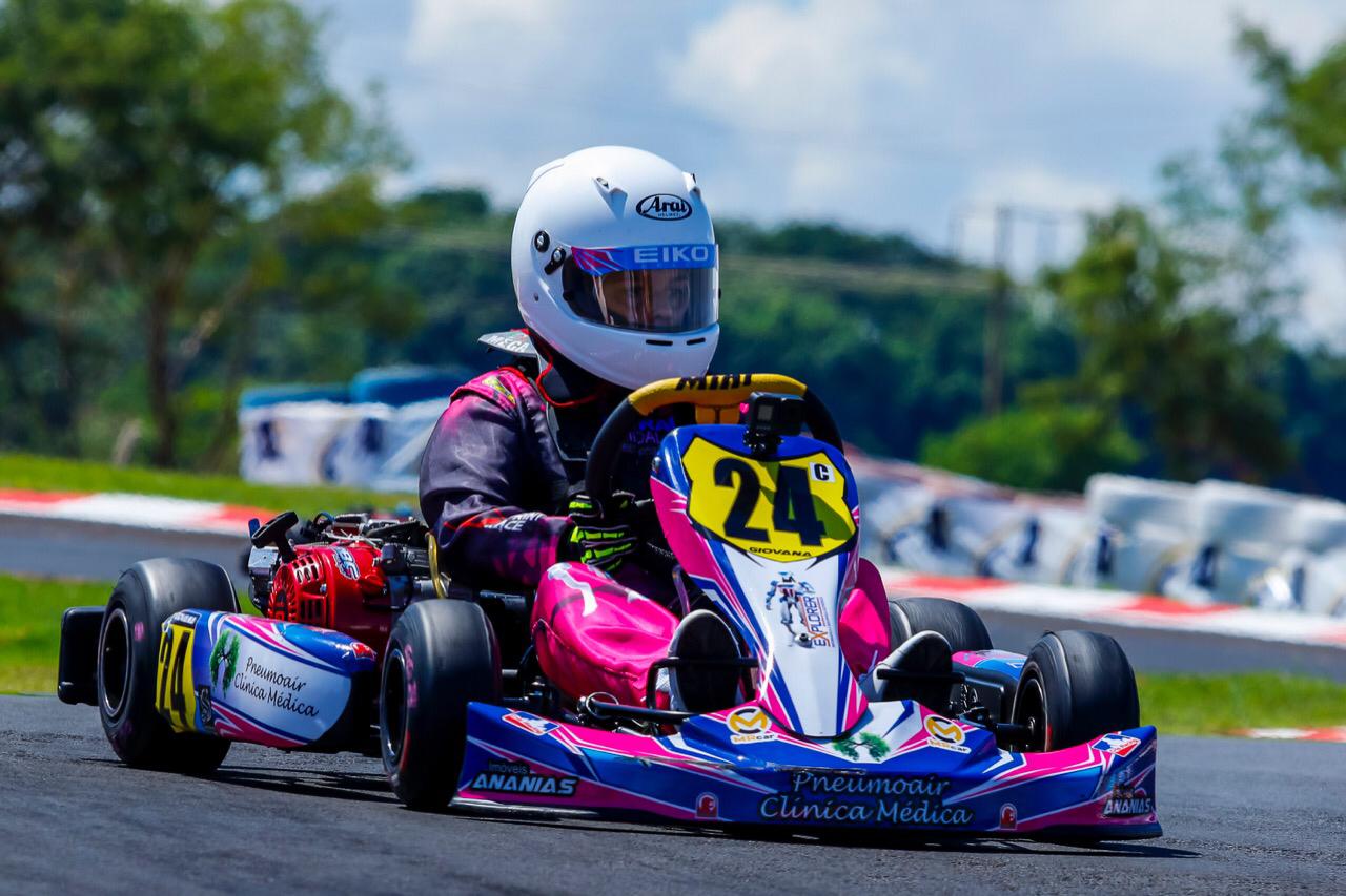 Revelação do ano, Giovana Marinoski destaca aprendizado no 1º ano de kart