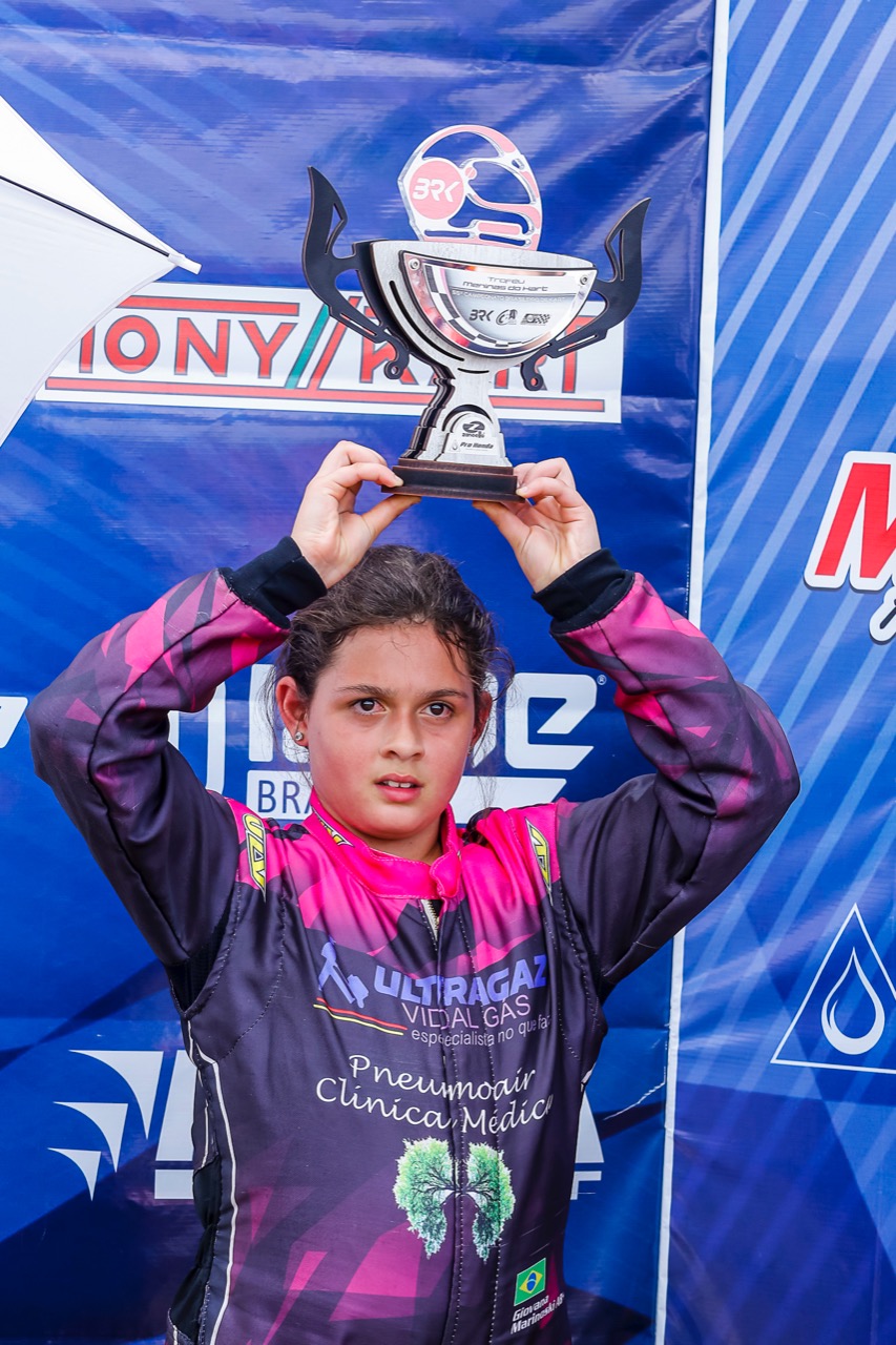 Giovana Marinoski considera seu 1º Brasileiro de Kart uma grande aula