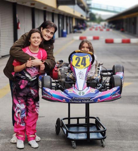 Giovana Marinoski homenageará a mãe na abertura da Copa Super Paraná de Kart