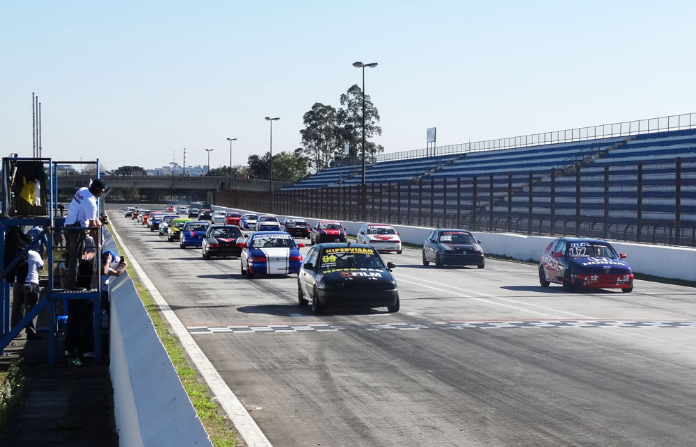 Metropolitano e Paranaense de Velocidade decidem seus campeões em Londrina