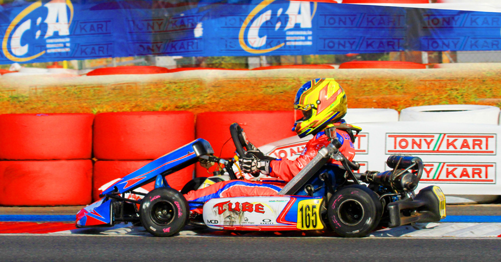 Lucas Mendes coloca o Mato Grosso no 3º lugar da Júnior Menor
