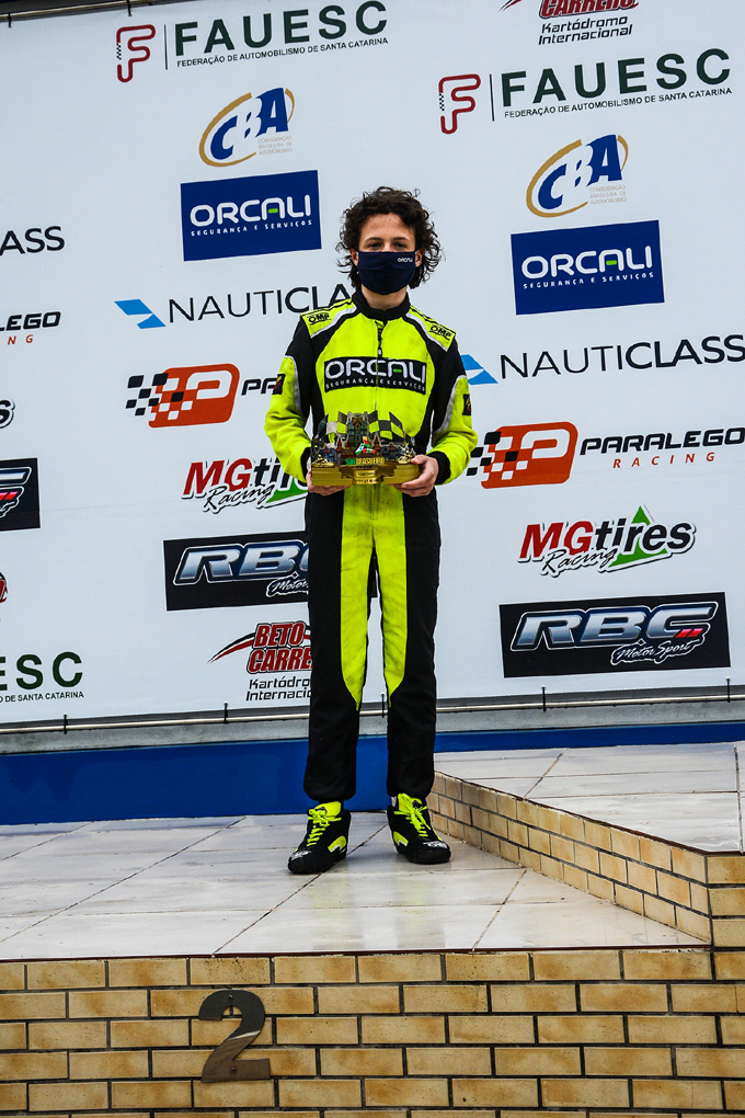 Ibiapina é vice-campeão da categoria Júnior Menor no Sul-Brasileiro de Kart