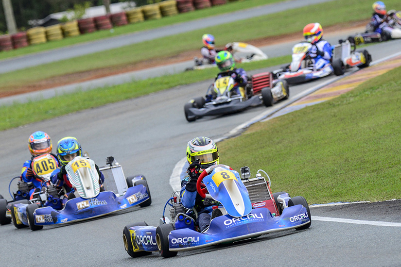 Pescador de combustível frustra a chance de título de Ibiapina no Catarinense de Kart