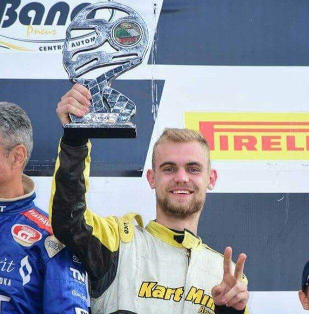 Leonardo Kovalski é vice-campeão do Paranaense de Terra Marcas “A”