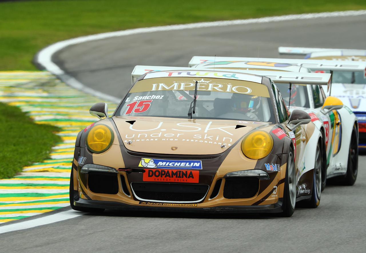 Leonardo Sanchez faz primeira prova na chuva ao estrear na Porsche Cup