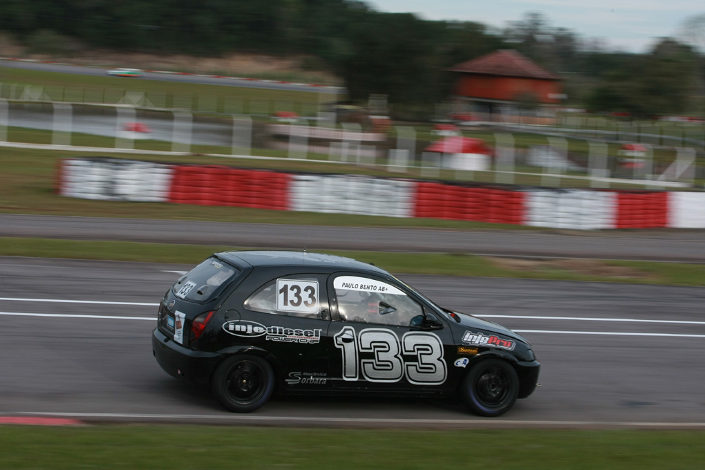 Paulo Bento “praticamente” faz sua estreia em Goiânia