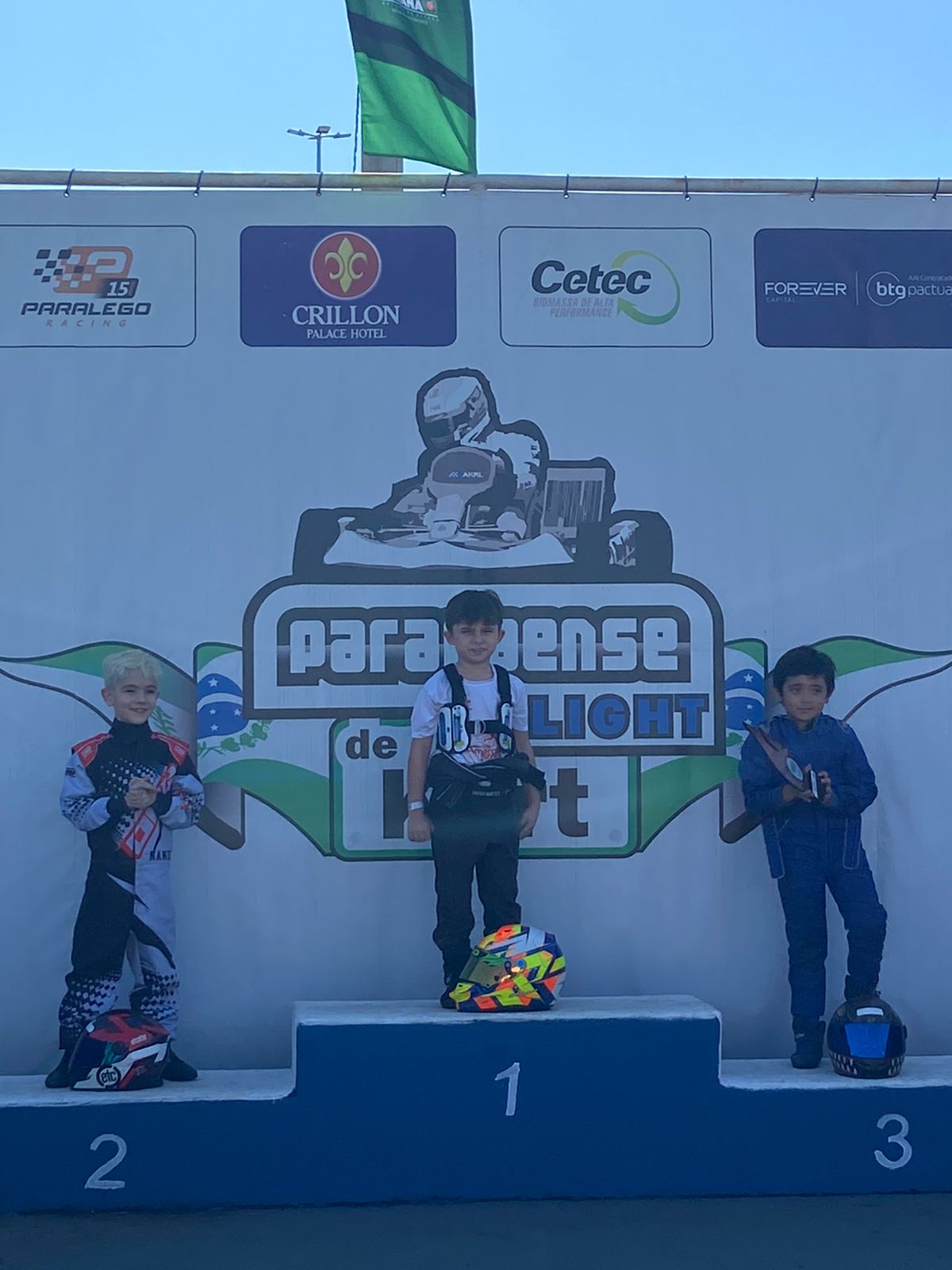 Paranaense Light de Kart prossegue com boas disputas em Londrina
