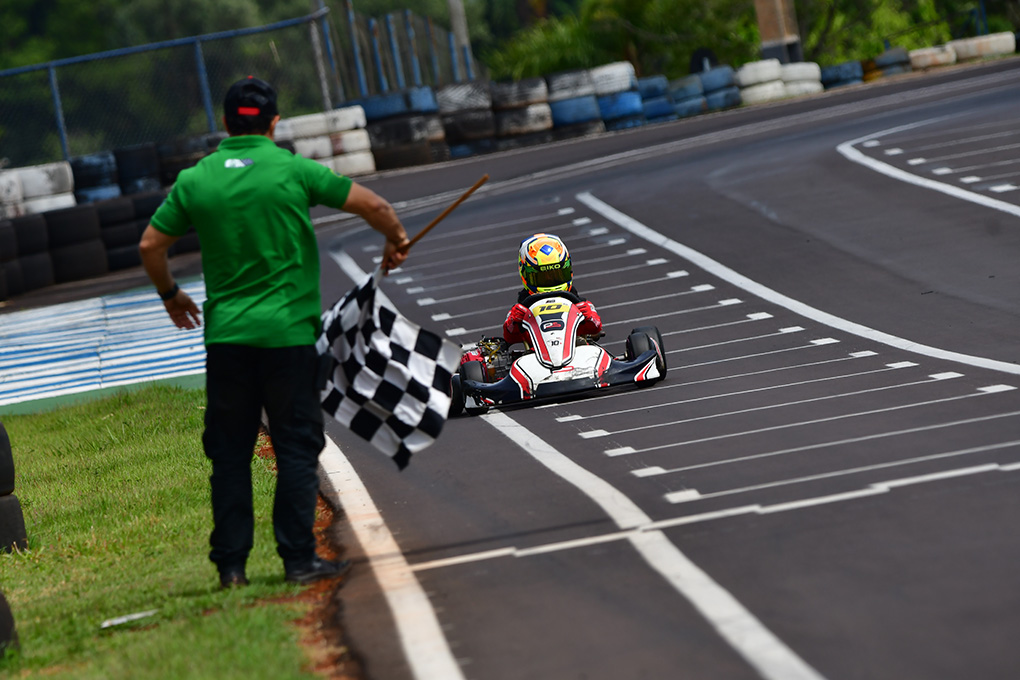 Metropolitano de Kart de Cascavel define os 11 campeões de 2024