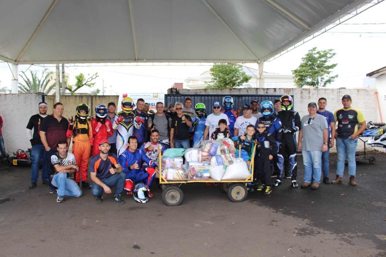 Kart de Foz do Iguaçu faz ação social durante a 2ª etapa do Citadino