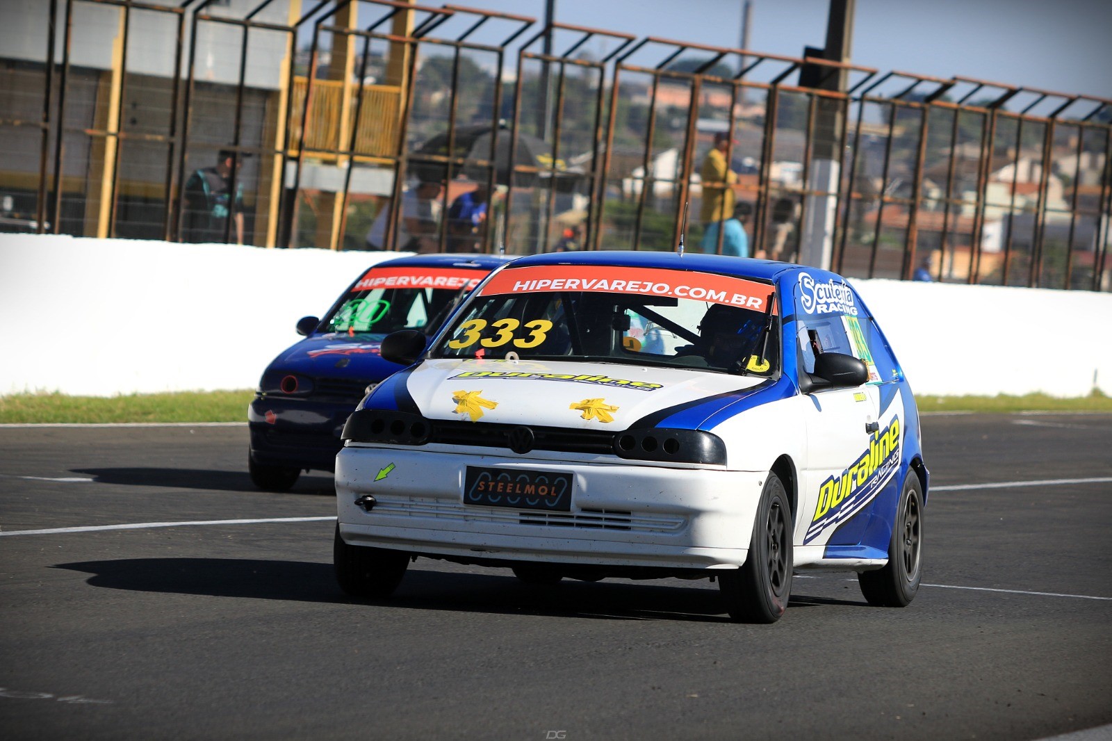 Eduardo e Rafael de Paula disputam a 4ª etapa da Gold Turismo no Tarumã