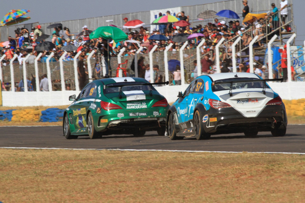 Raijan Mascarello se mantém na briga pelo título no Mercedes Challenge