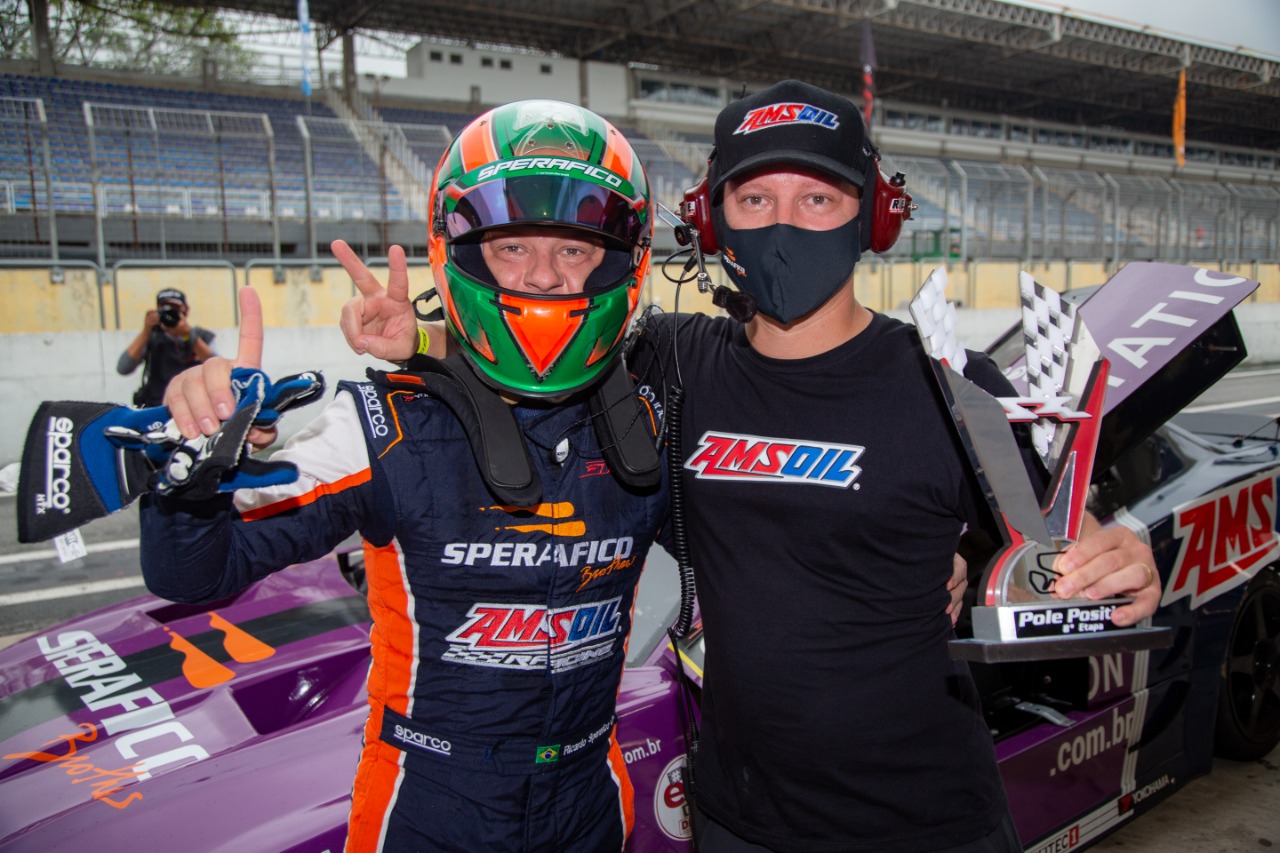 Ricardo e Rodrigo Sperafico largam na pole position na decisão da GT Sprint Race