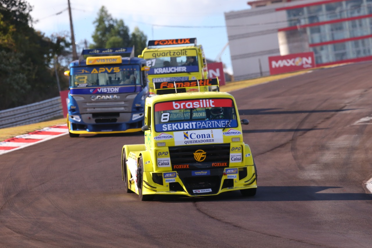 Depois do sábado frustrante, Fogaça e Pimenta tentam salvar o domingo na Copa Truck em Cascavel