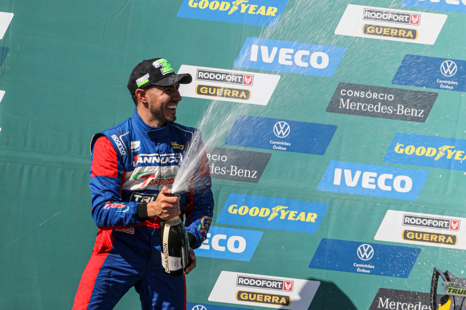 Rodrigo Taborda vai ao pódio na Copa Truck em Cascavel