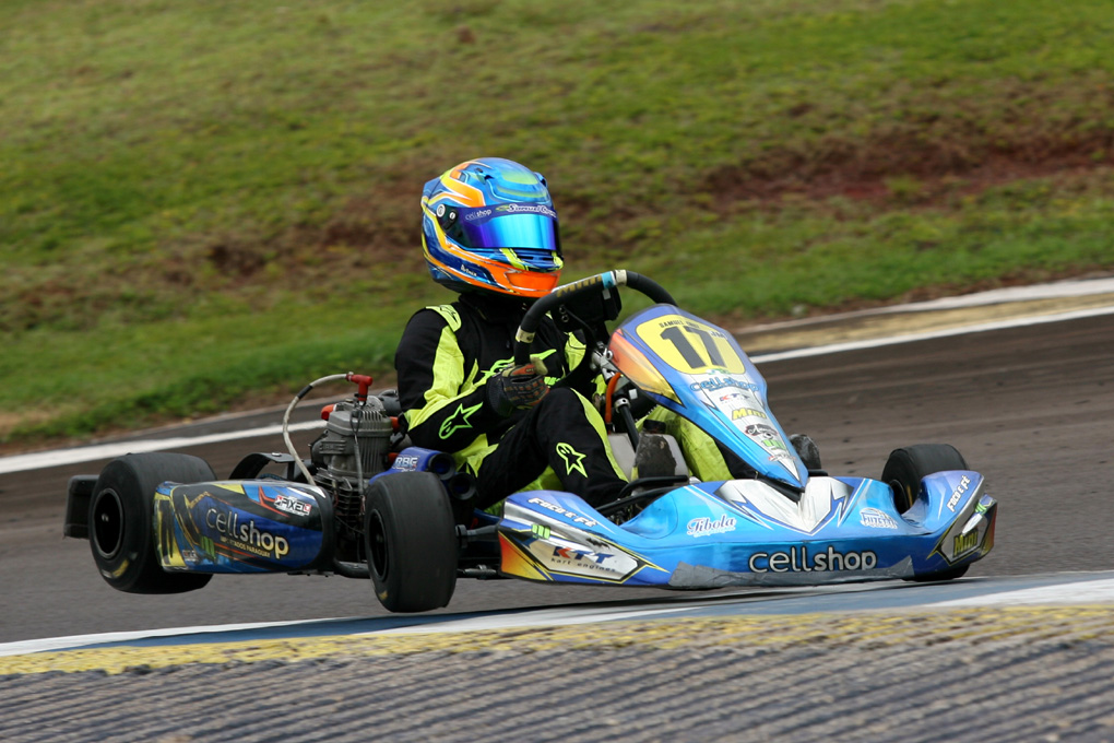 Inscrições com descontos para o Paranaense de Kart terminam nesta sexta-feira