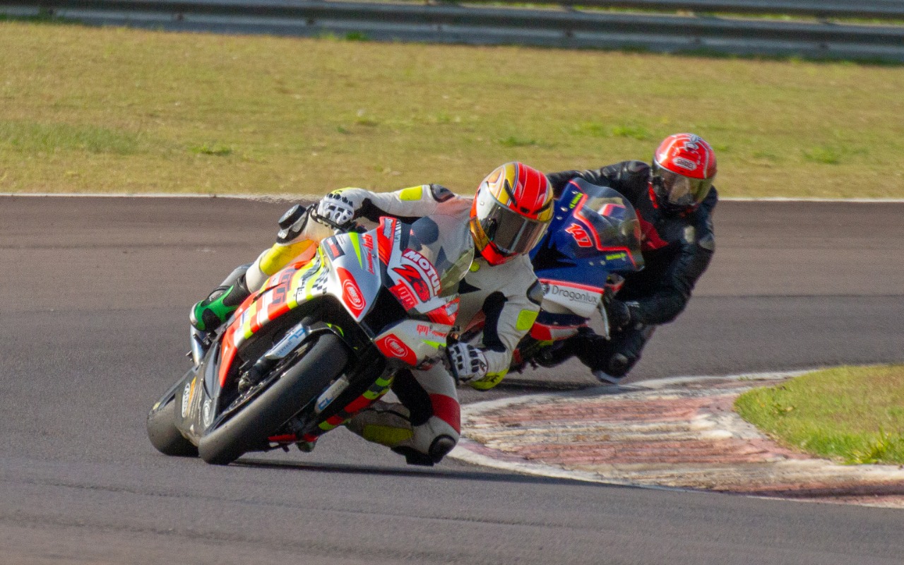 Sharbel mantém a liderança no Paranaense de Motovelolcidade