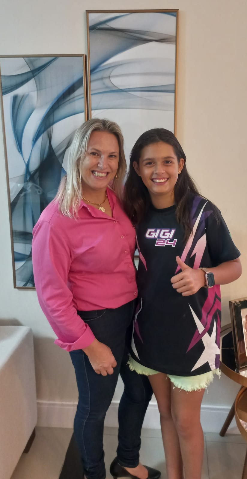 Mulheres empresárias apóiam Giovana Marinoski no kart