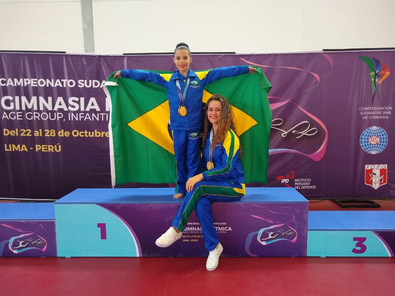 Cascavelense é campeã sul-americana de ginástica no Peru