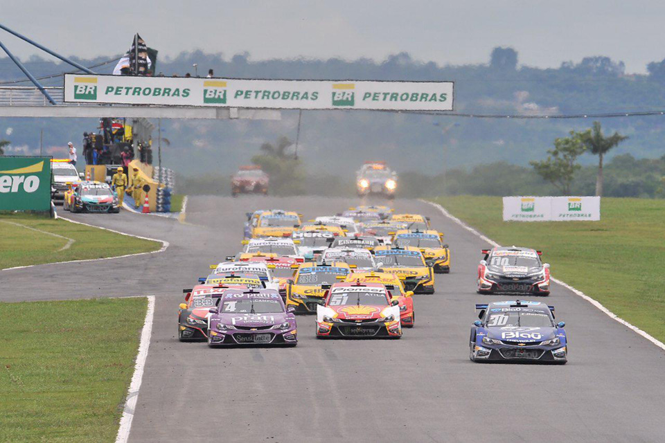 Stock Car passa por reformulações e Carlos Col está de volta
