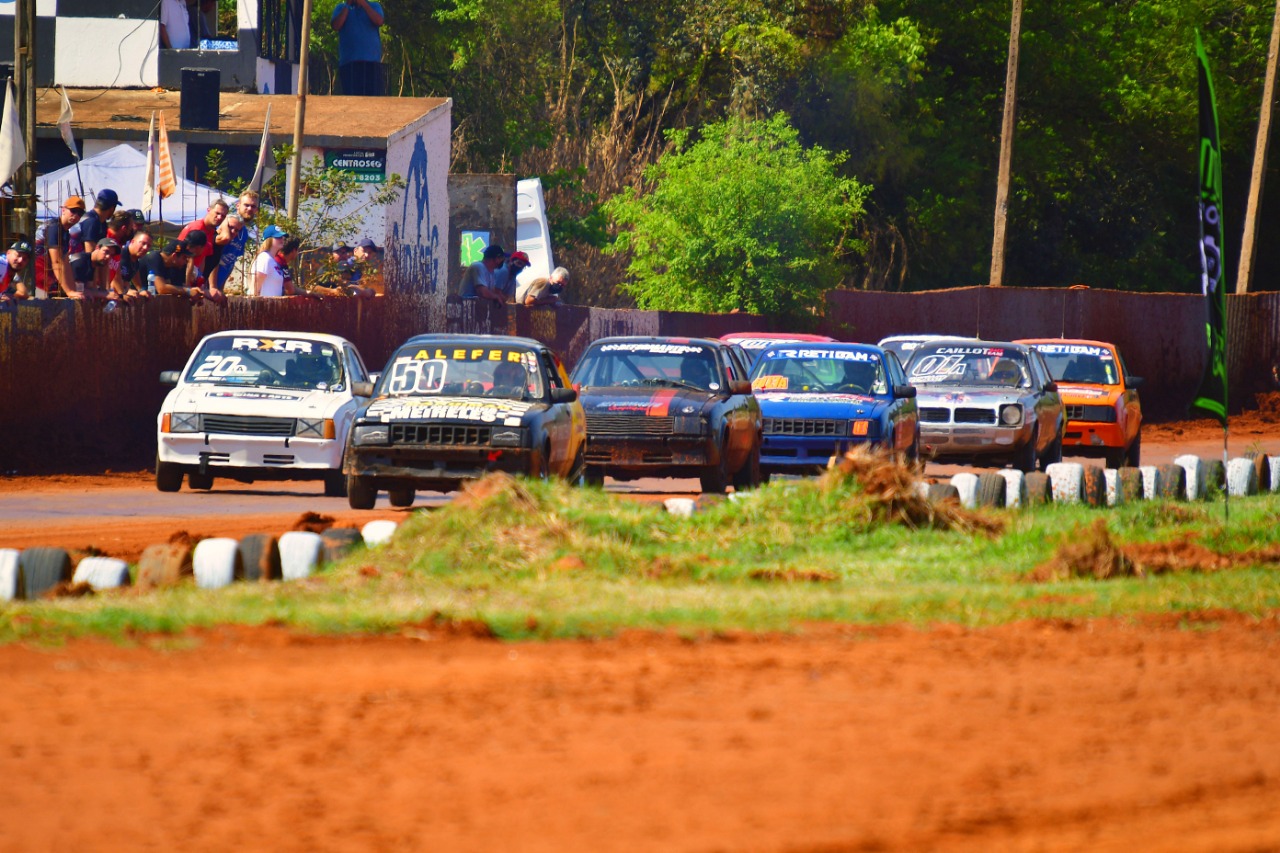 Hoje tem premiação aos campeões da Old Chev